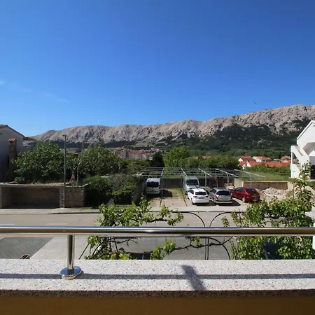 Apartamento Modern Eingerichtete Fuer 4 Personen- Klimatisiert- Freie Parkplatz Un By Interhome *