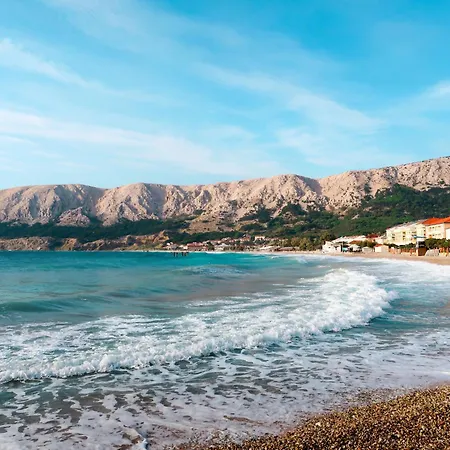 Apartman Modern Eingerichtete Fuer 4 Personen- Klimatisiert- Freie Parkplatz Un By Interhome Baška
